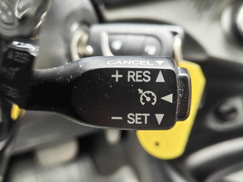 Toyota Yaris 1.5 Hybrid Dynamic | Cruise | Stoelverwarming | Achteruitrijcame - Image 13