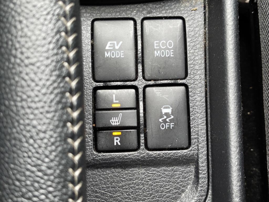 Toyota Yaris 1.5 Hybrid Dynamic | Cruise | Stoelverwarming | Achteruitrijcame - Image 20