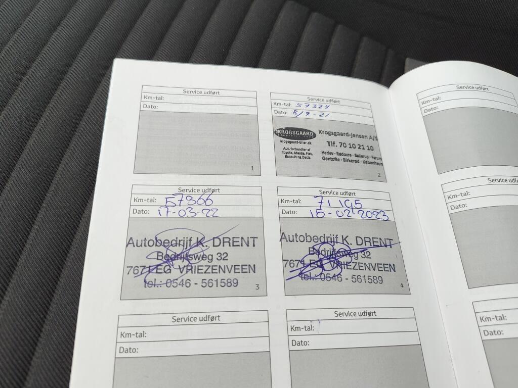 Toyota Yaris 1.5 Hybrid Dynamic | Cruise | Stoelverwarming | Achteruitrijcame - Image 35