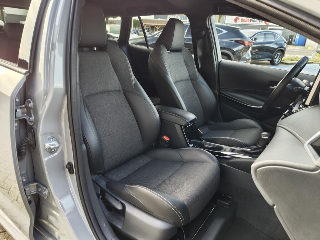 Toyota Corolla Touring Sports 1.8 Hybrid Dynamic | Navi | Android Auto, Apple Carplay - Image 29