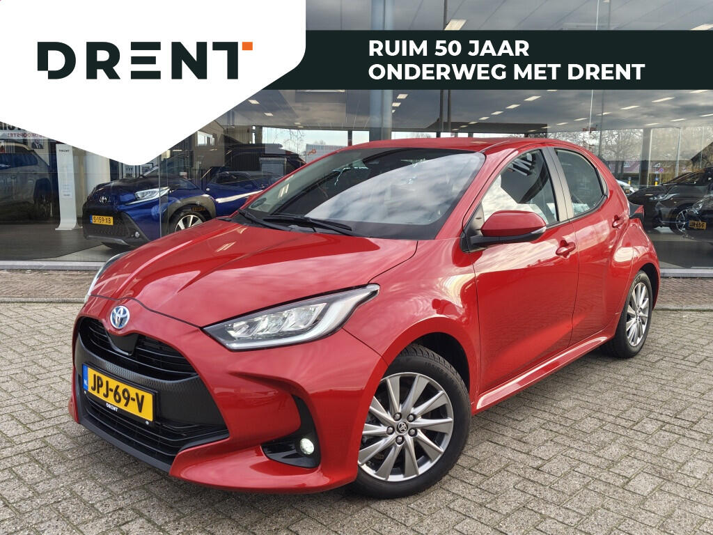 Toyota Yaris 1.5 Hybrid Dynamic | Head Up Display | Keyless Entry & Start | S - Image 1