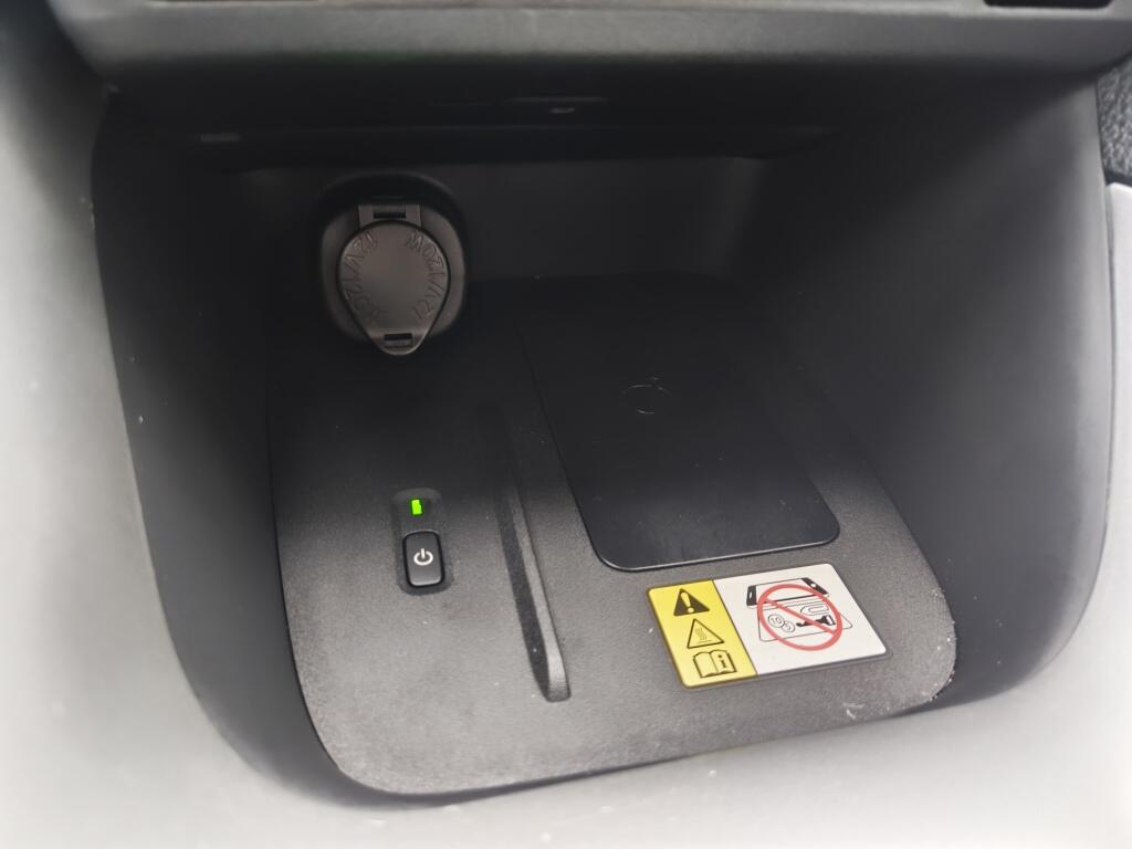 Toyota Yaris 1.5 Hybrid Dynamic | Head Up Display | Keyless Entry & Start | S - Image 21