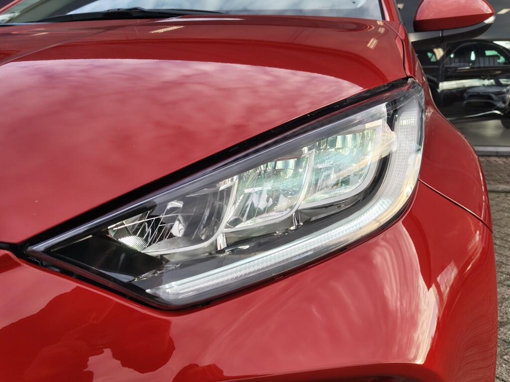 Toyota Yaris 1.5 Hybrid Dynamic | Head Up Display | Keyless Entry & Start | S - Image 36