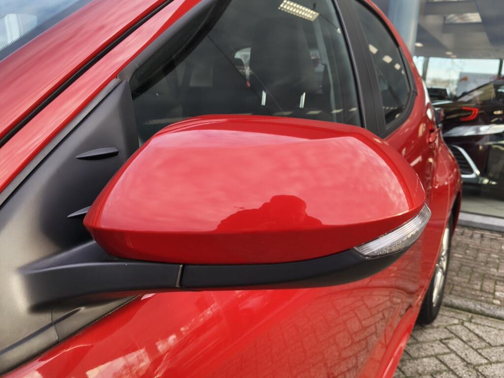 Toyota Yaris 1.5 Hybrid Dynamic | Head Up Display | Keyless Entry & Start | S - Image 38