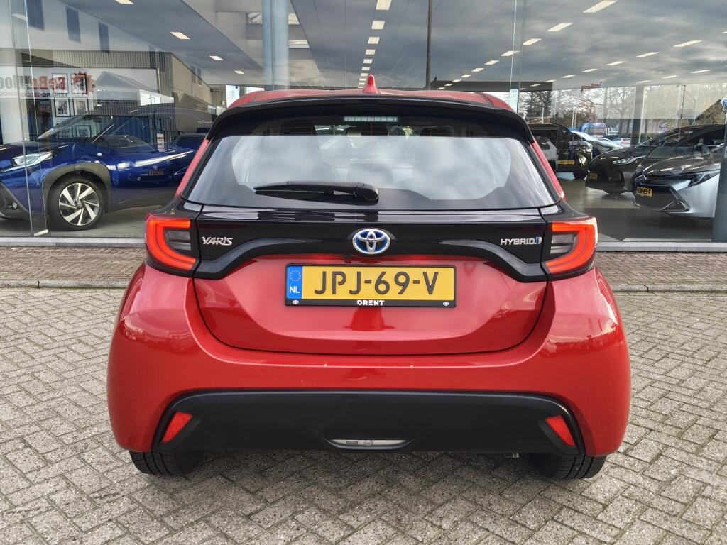 Toyota Yaris 1.5 Hybrid Dynamic | Head Up Display | Keyless Entry & Start | S - Image 7