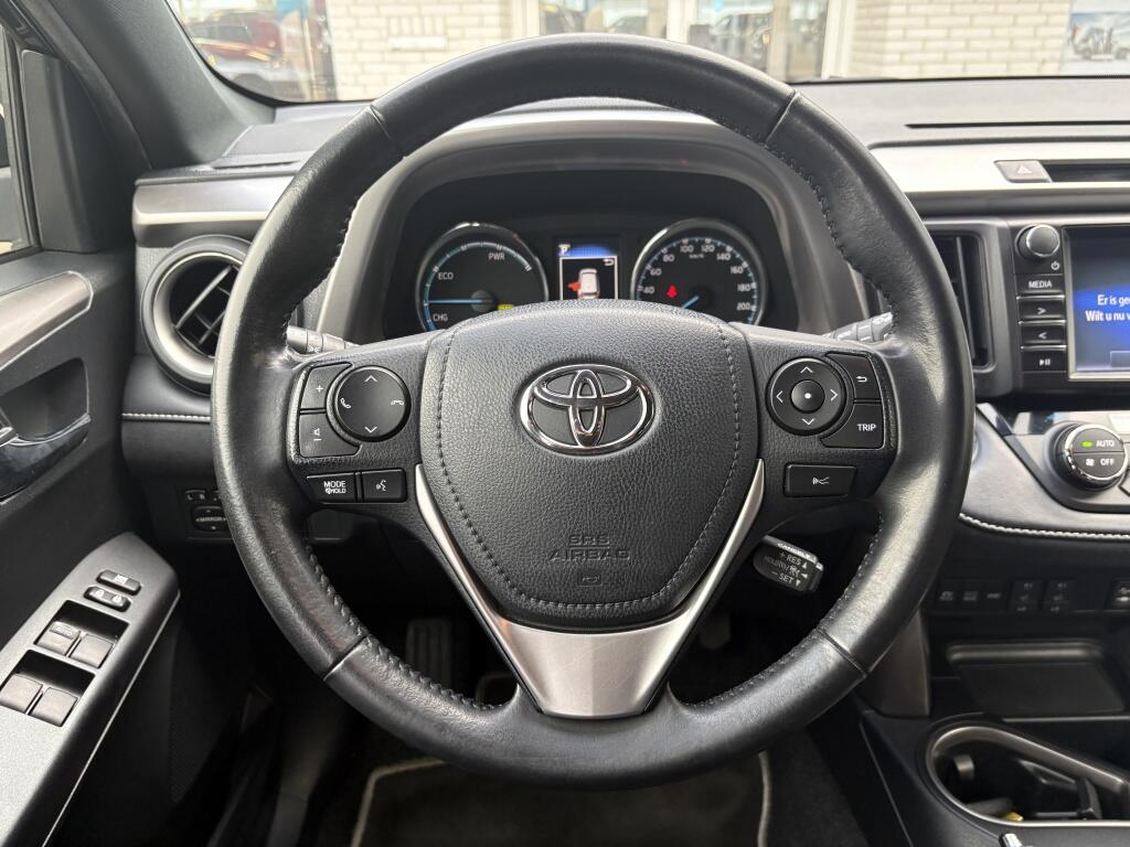 Toyota RAV4 2.5 Hybrid Style | Stoelverwarming | Trekhaak | NAVI | - Image 10
