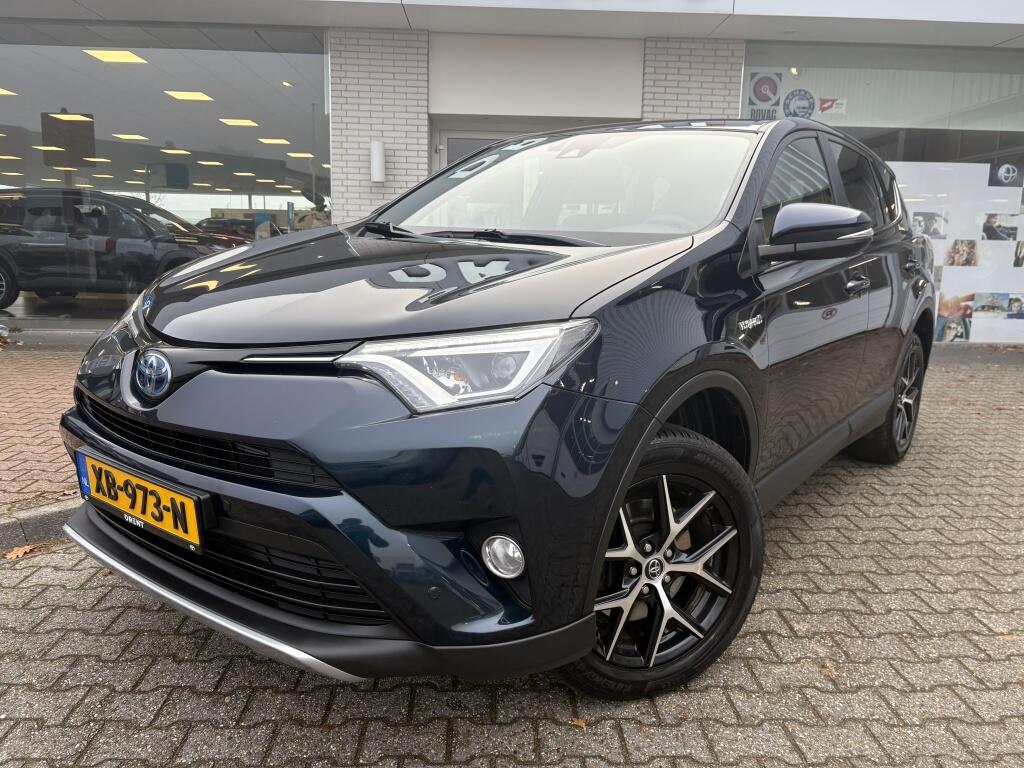 Toyota RAV4 2.5 Hybrid Style | Stoelverwarming | Trekhaak | NAVI | - Image 2