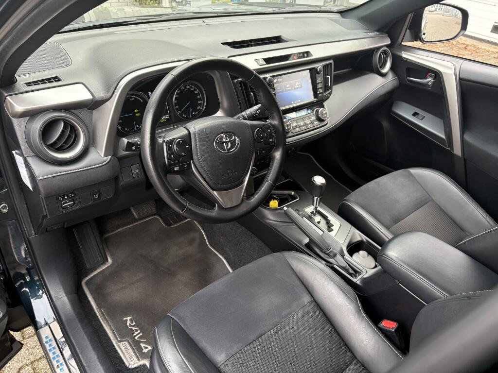 Toyota RAV4 2.5 Hybrid Style | Stoelverwarming | Trekhaak | NAVI | - Image 29