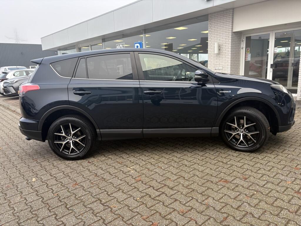 Toyota RAV4 2.5 Hybrid Style | Stoelverwarming | Trekhaak | NAVI | - Image 5
