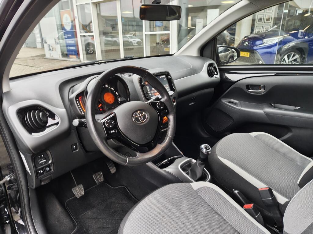 Toyota Aygo 1.0 VVT-i x-joy cabrio | El. Schuif-Kanteldak | All seasons | An - Image 23