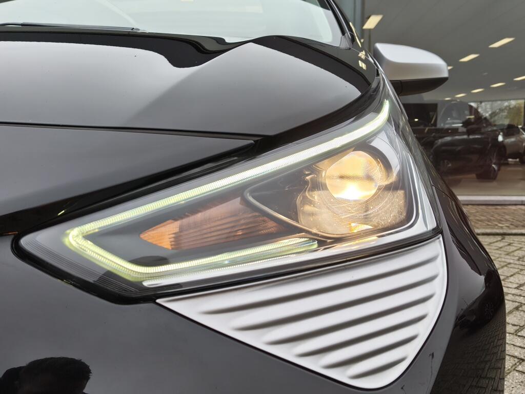 Toyota Aygo 1.0 VVT-i x-joy cabrio | El. Schuif-Kanteldak | All seasons | An - Image 29