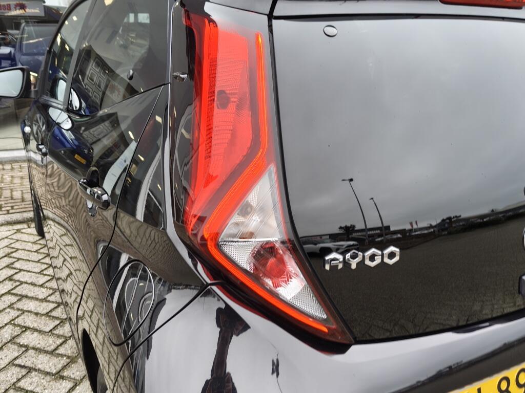 Toyota Aygo 1.0 VVT-i x-joy cabrio | El. Schuif-Kanteldak | All seasons | An - Image 30