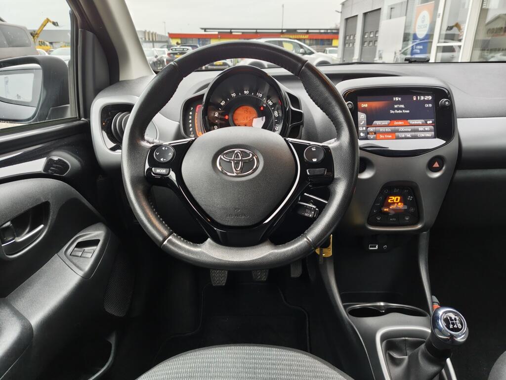 Toyota Aygo 1.0 VVT-i x-joy cabrio | El. Schuif-Kanteldak | All seasons | An - Image 8