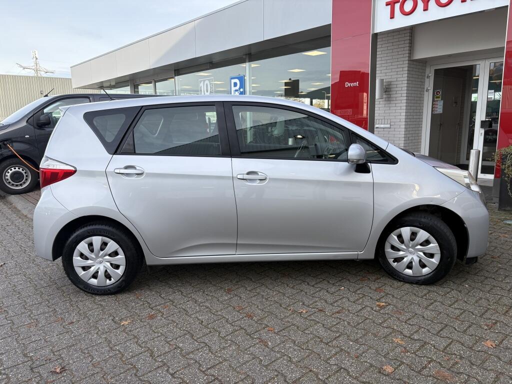 Toyota Verso-S 1.3 VVT-i Aspiration | Trekhaak | Achteruitrijcamera | All seaso - Image 5
