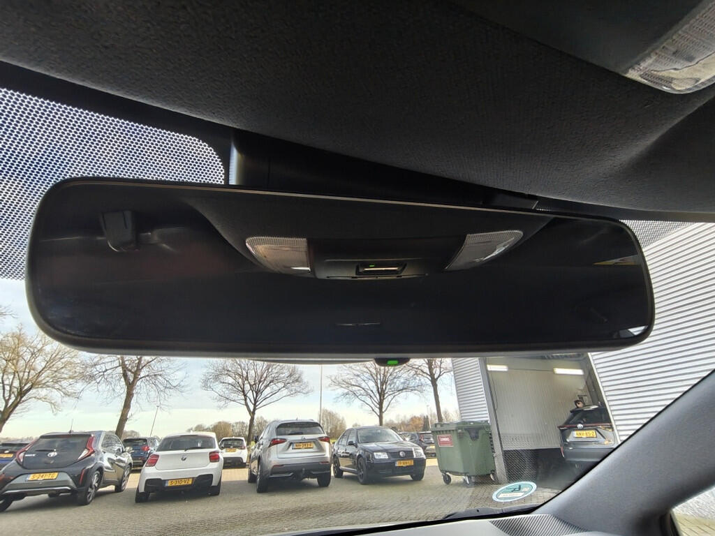 Toyota Corolla 1.8 Hybrid Dynamic | Sensoren voor | Stoelverwarming | Android A - Image 26