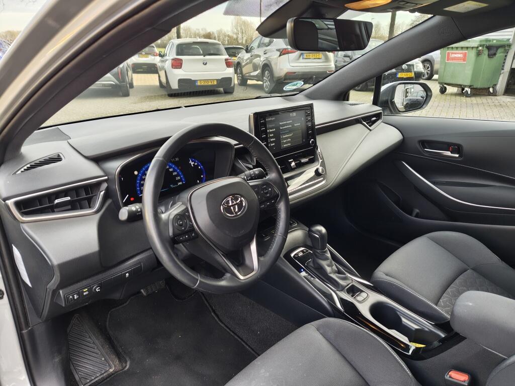 Toyota Corolla 1.8 Hybrid Dynamic | Sensoren voor | Stoelverwarming | Android A - Image 27