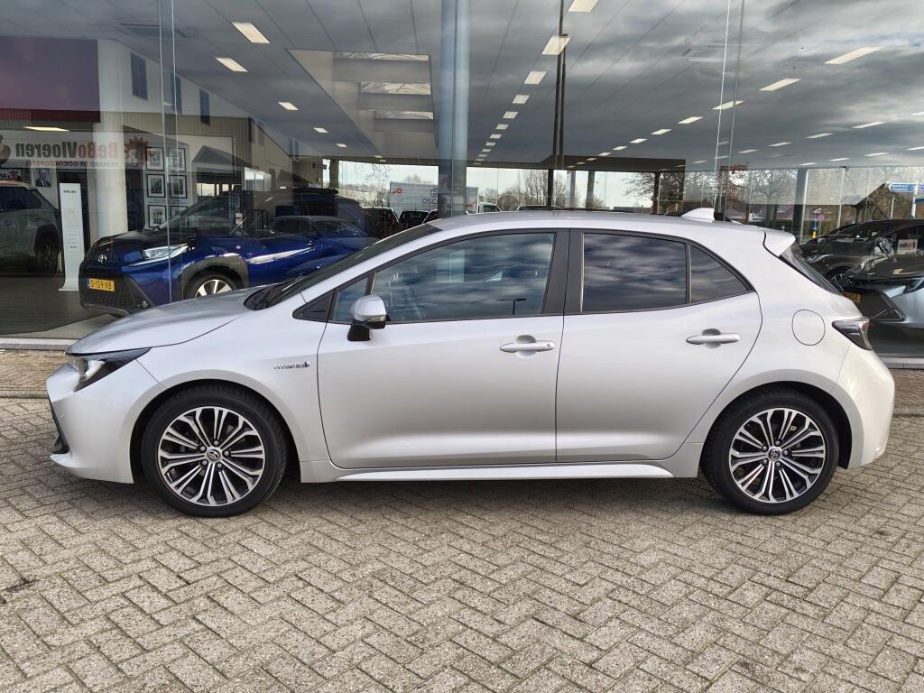 Toyota Corolla 1.8 Hybrid Dynamic | Sensoren voor | Stoelverwarming | Android A - Image 3