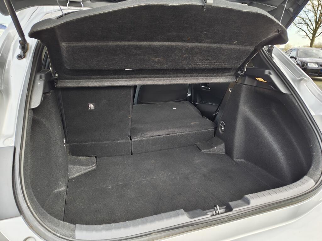 Toyota Corolla 1.8 Hybrid Dynamic | Sensoren voor | Stoelverwarming | Android A - Image 34