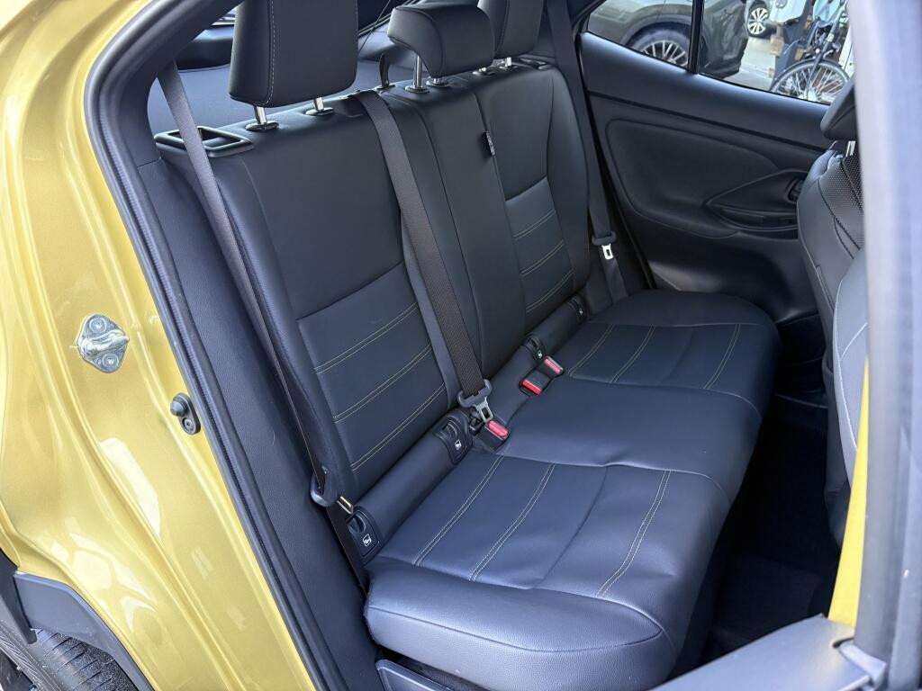 Toyota Yaris Cross 1.5 Hybrid Launch Edition | JBL | HUD | Leder | Sensoren v/a | - Image 33
