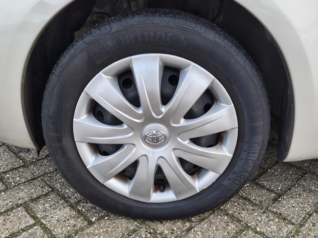 Toyota Yaris 1.3 VVTi Aspiration | Automaat | Trekhaak | Airco - Image 28
