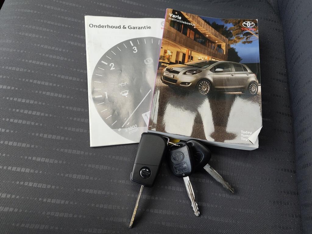 Toyota Yaris 1.3 VVTi Aspiration | Automaat | Trekhaak | Airco - Image 33