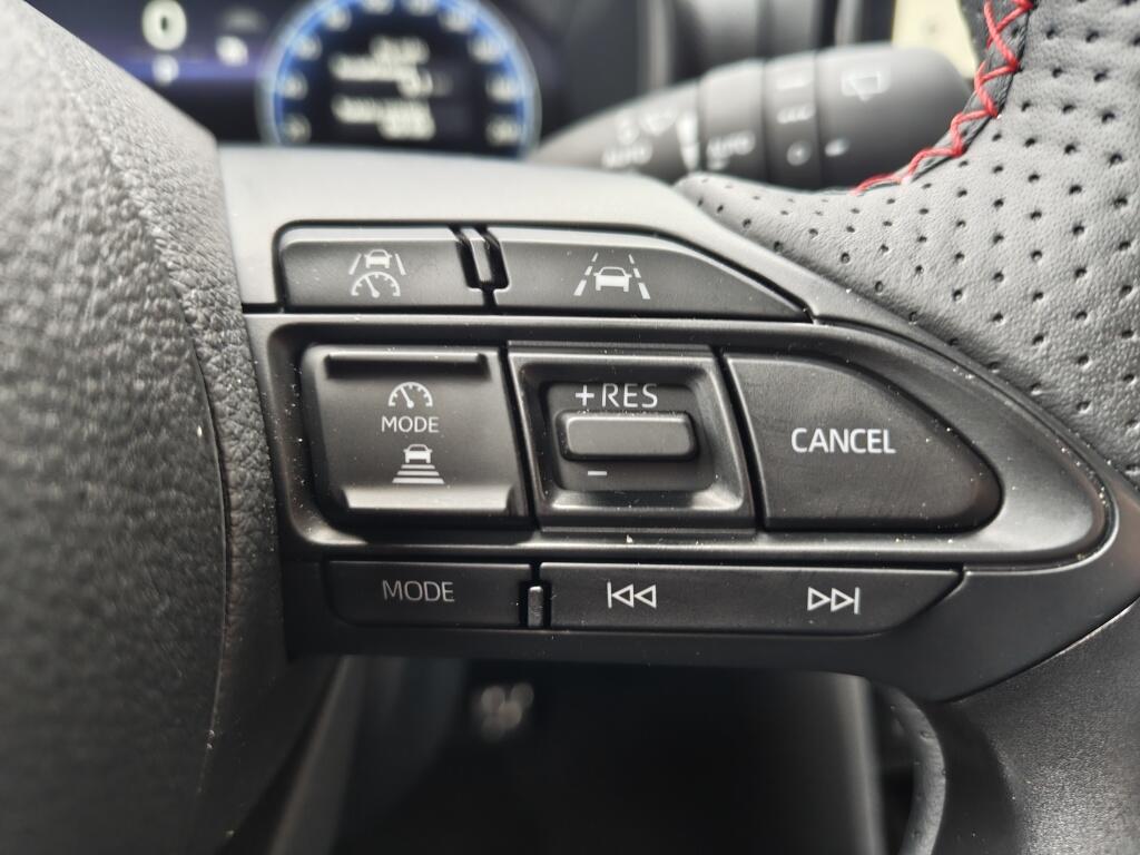 Toyota Yaris Cross 1.5 Hybrid 130 GR Sport | Head-Up Display | JBL | Sensoren | - Image 16