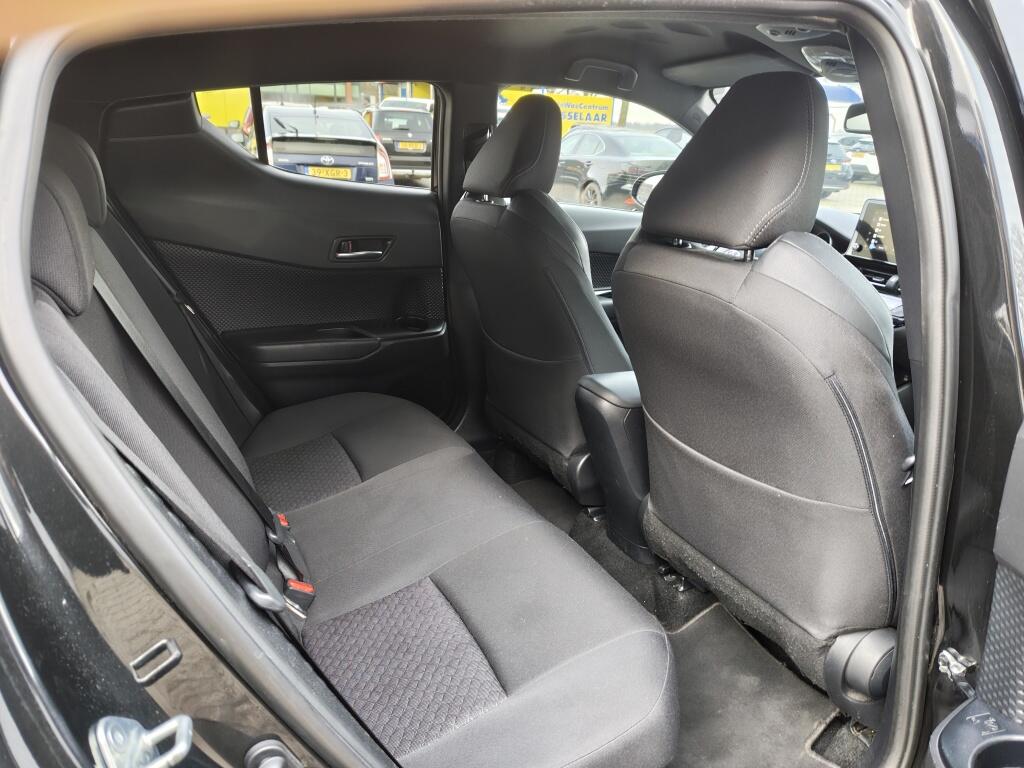 Toyota C-HR 1.8 Hybrid Style | Sensoren v/a | Stoelverwarming | Android Auto - Image 31