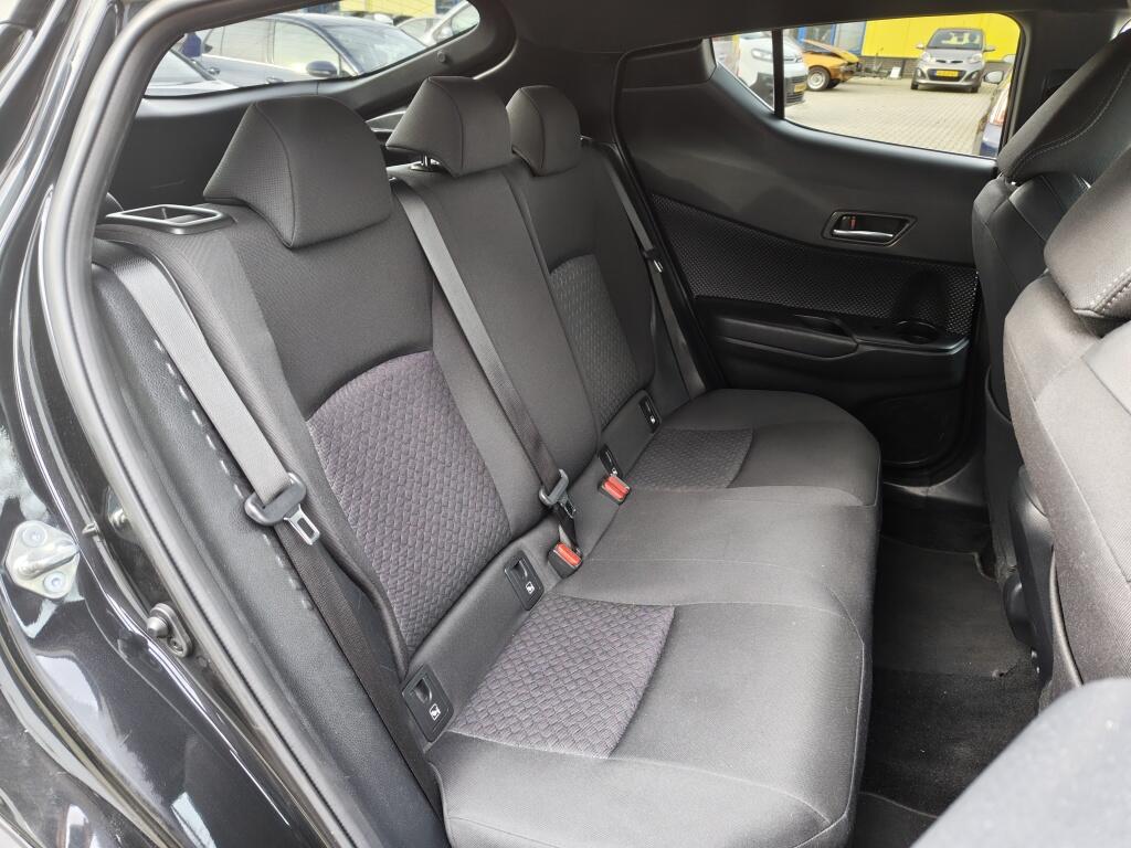 Toyota C-HR 1.8 Hybrid Style | Sensoren v/a | Stoelverwarming | Android Auto - Image 32