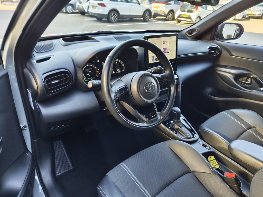 Toyota Yaris Cross 1.5 Hybride 130 Launch Edition | Facelift | Treeplanken Navi | S - Image 30