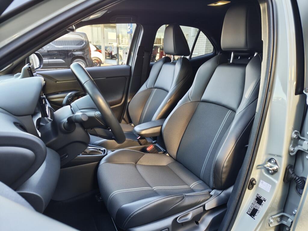 Toyota Yaris Cross 1.5 Hybride 130 Launch Edition | Facelift | Treeplanken Navi | S - Image 31