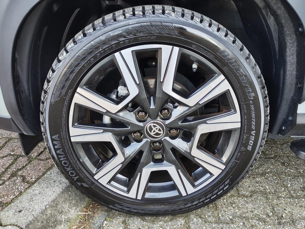 Toyota Yaris Cross 1.5 Hybride 130 Launch Edition | Facelift | Treeplanken Navi | S - Image 45