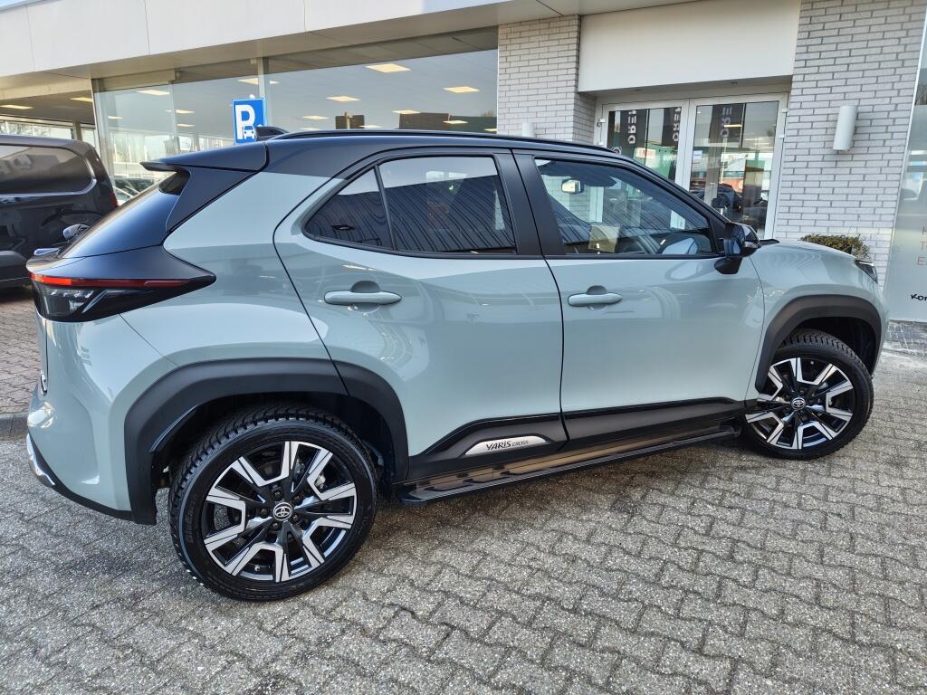 Toyota Yaris Cross 1.5 Hybride 130 Launch Edition | Facelift | Treeplanken Navi | S - Image 5