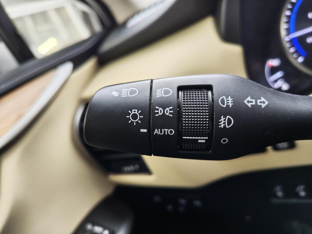 Lexus NX 300h AWD President Line | Mark Levison | Pano | HUD | Sensoren - Image 12