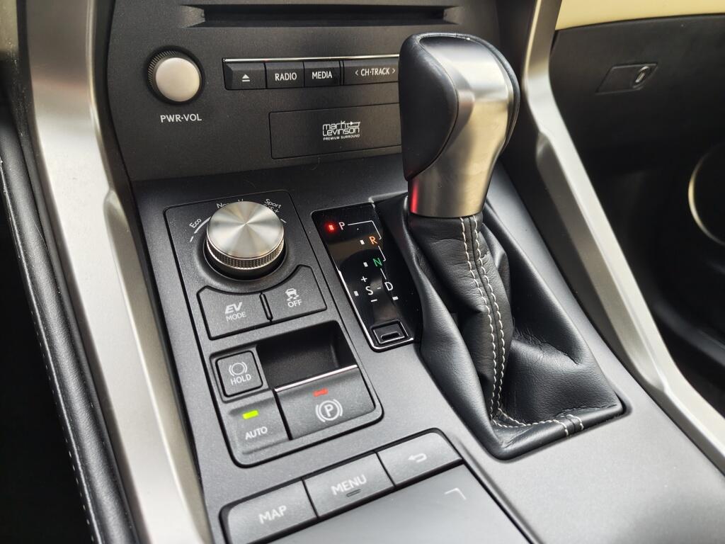 Lexus NX 300h AWD President Line | Mark Levison | Pano | HUD | Sensoren - Image 26