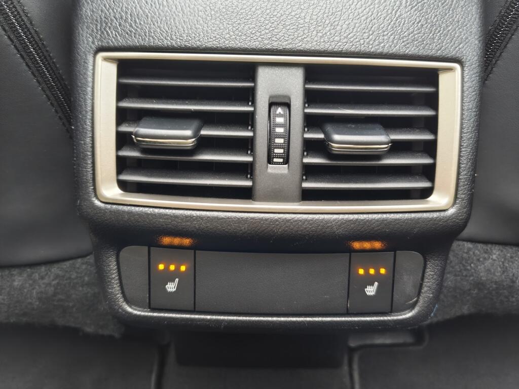 Lexus NX 300h AWD President Line | Mark Levison | Pano | HUD | Sensoren - Image 39