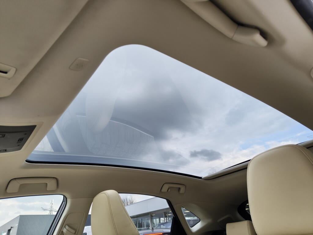 Lexus NX 300h AWD President Line | Mark Levison | Pano | HUD | Sensoren - Image 8