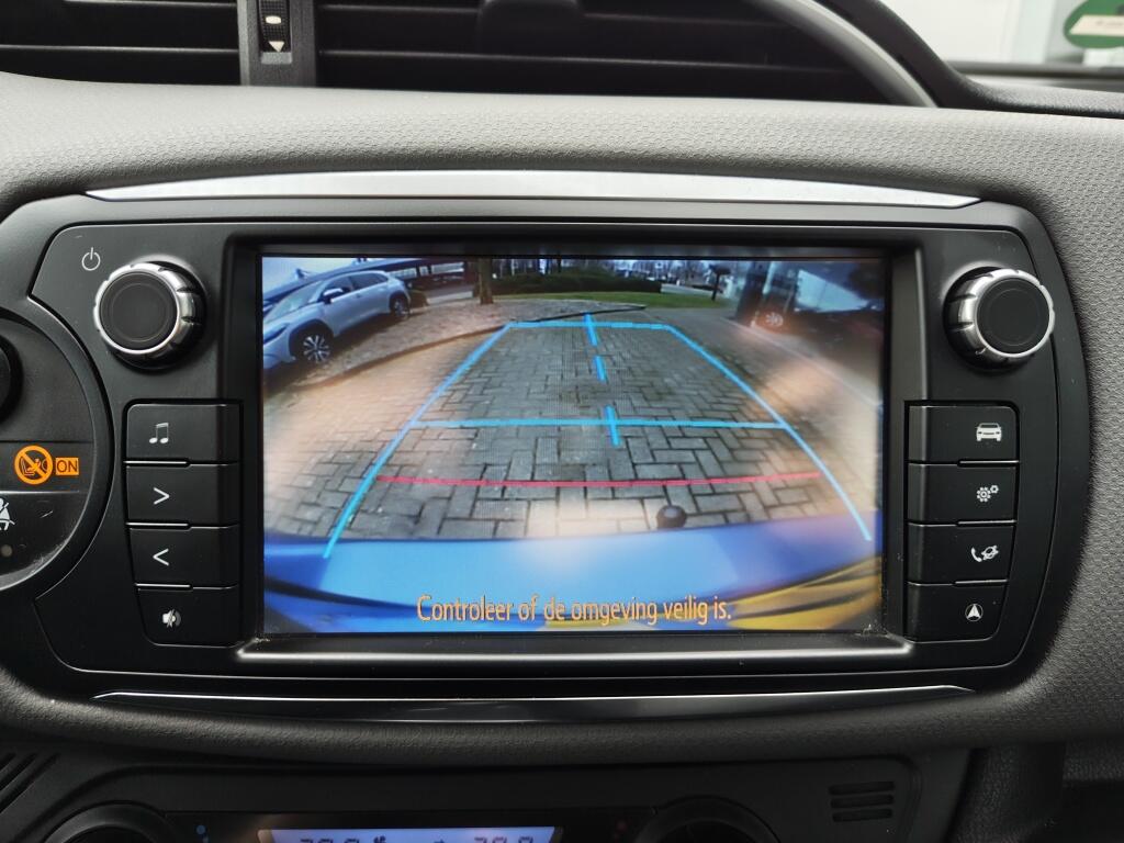Toyota Yaris 1.5 Hybrid Trend | Trekhaak | Navi | Cruise Control | Achteruitr - Image 18