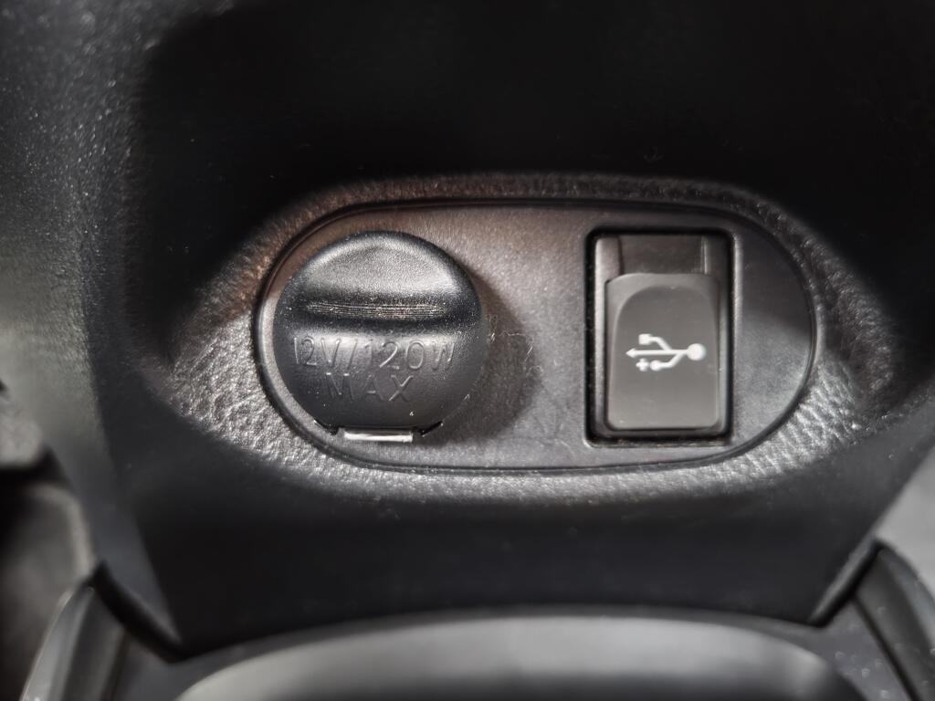 Toyota Yaris 1.5 Hybrid Trend | Trekhaak | Navi | Cruise Control | Achteruitr - Image 20