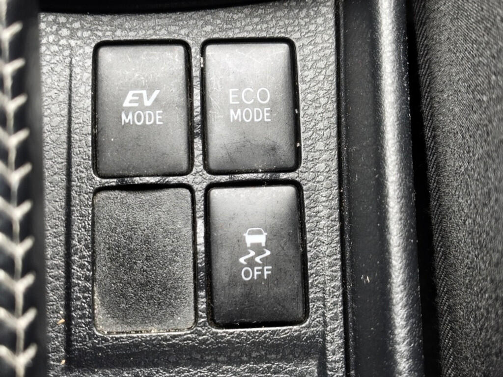 Toyota Yaris 1.5 Hybrid Trend | Trekhaak | Navi | Cruise Control | Achteruitr - Image 22