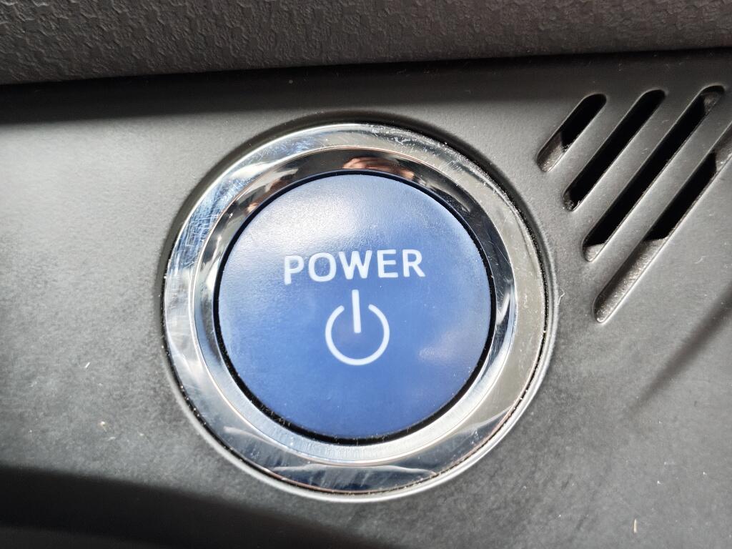 Toyota Yaris 1.5 Hybrid Trend | Trekhaak | Navi | Cruise Control | Achteruitr - Image 26