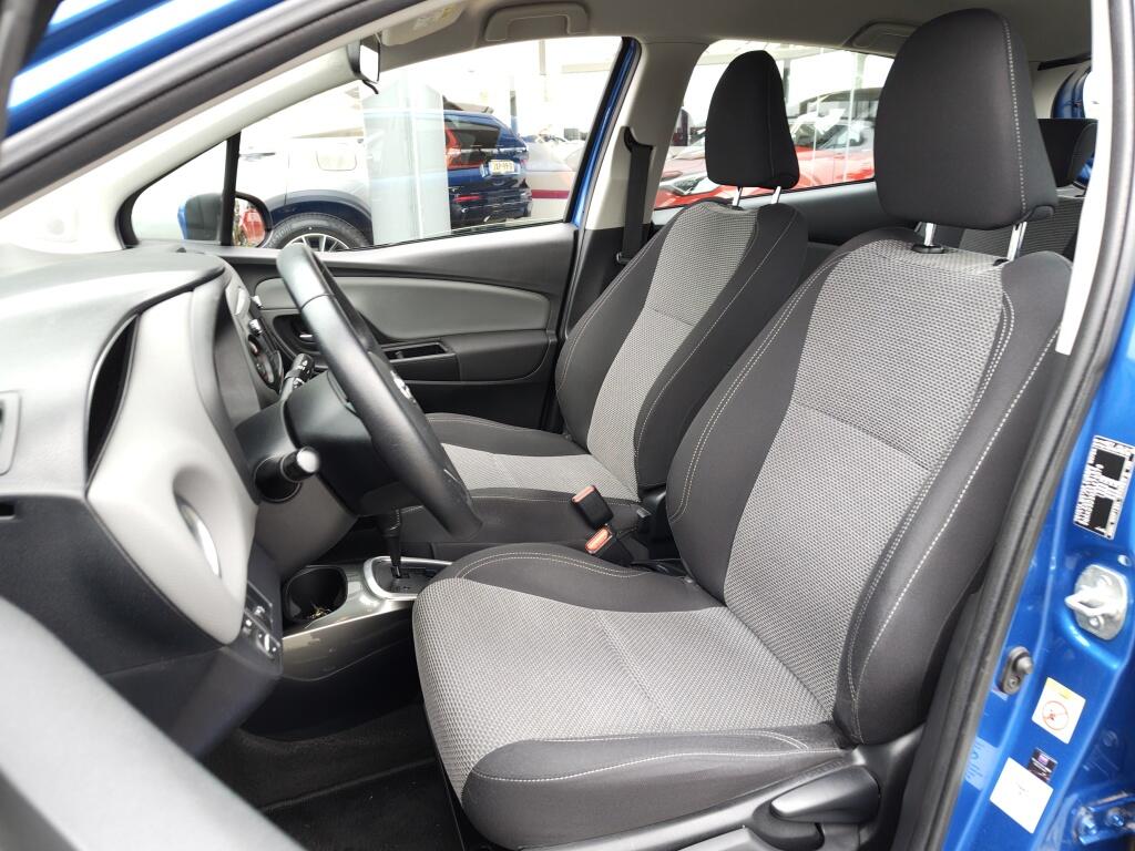 Toyota Yaris 1.5 Hybrid Trend | Trekhaak | Navi | Cruise Control | Achteruitr - Image 28