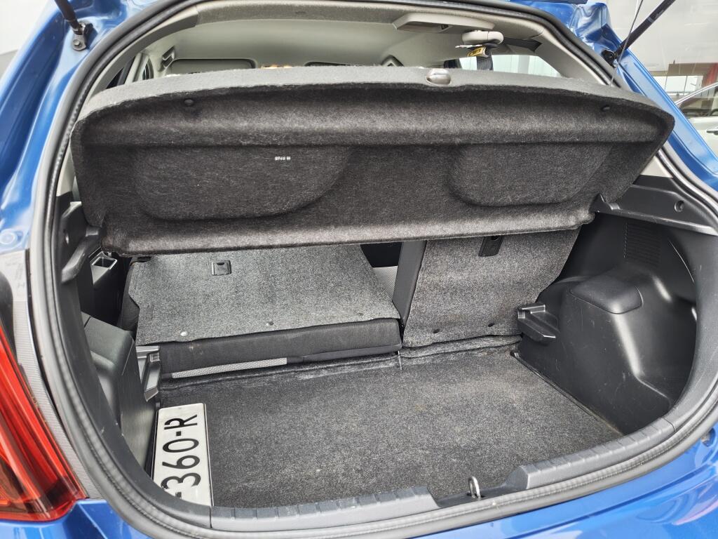 Toyota Yaris 1.5 Hybrid Trend | Trekhaak | Navi | Cruise Control | Achteruitr - Image 33