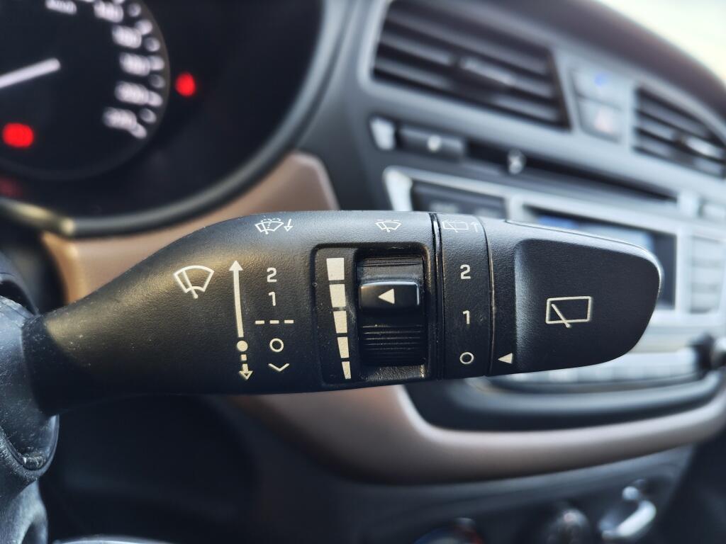 Hyundai i20 1.2 HP i-Motion | Cruise Control | Airco | Sensoren Achter - Image 12