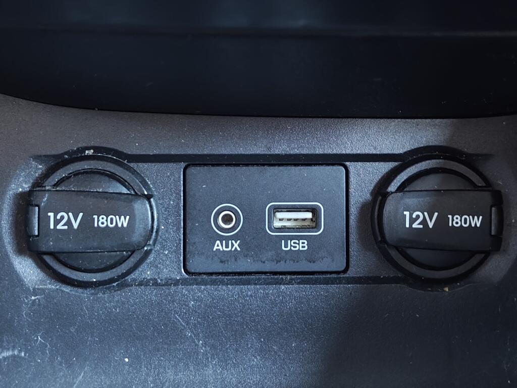 Hyundai i20 1.2 HP i-Motion | Cruise Control | Airco | Sensoren Achter - Image 18