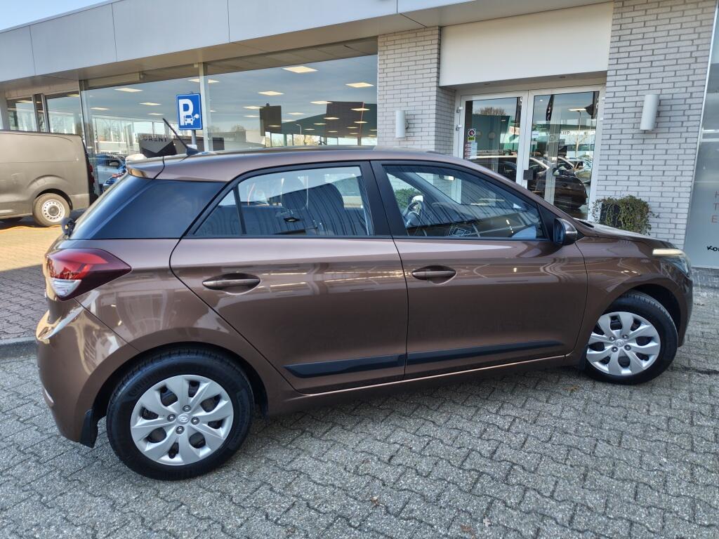 Hyundai i20 1.2 HP i-Motion | Cruise Control | Airco | Sensoren Achter - Image 5