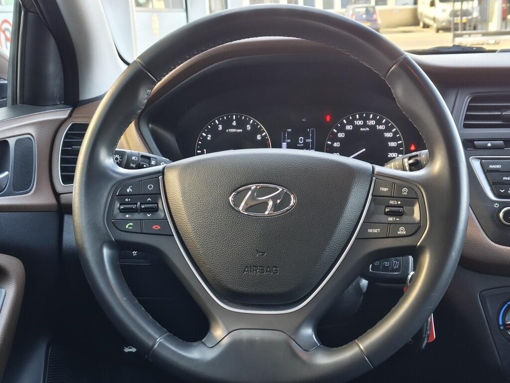 Hyundai i20 1.2 HP i-Motion | Cruise Control | Airco | Sensoren Achter - Image 9