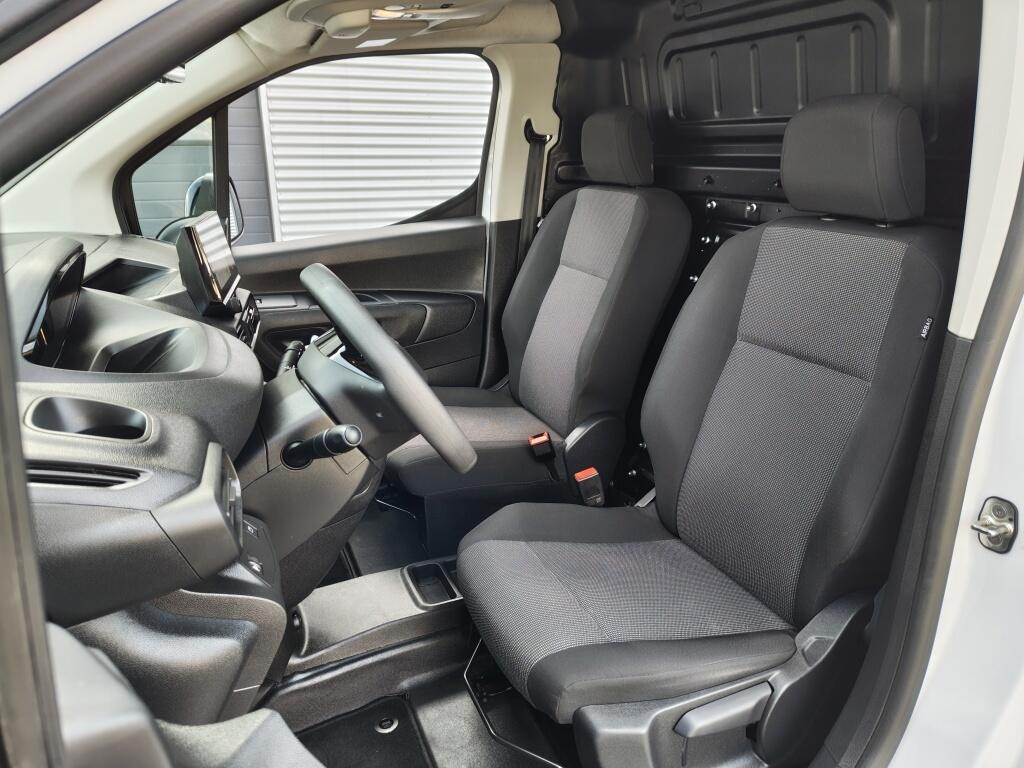 Peugeot Partner 1.5 BlueHDi 100pk S&S | Trekhaak | Navi | Sensoren v/a | Camera - Image 27
