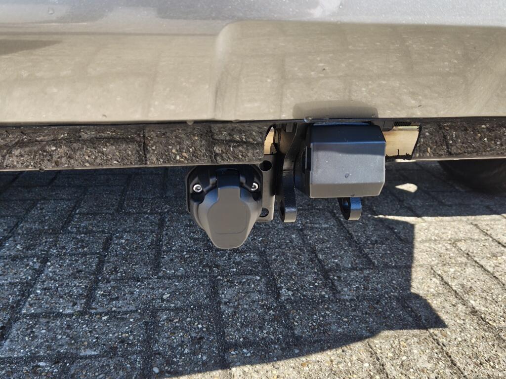 Toyota RAV4 2.5 Hybrid AWD Style Bi-Tone | Trekhaak Afn. | Stoel- Stuurverwa - Image 8