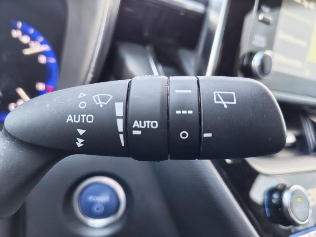 Toyota Corolla Touring Sports 2.0 Hybrid GR-Sport Plus | Head-Up Display | JBL | Navi | Blind - Image 13