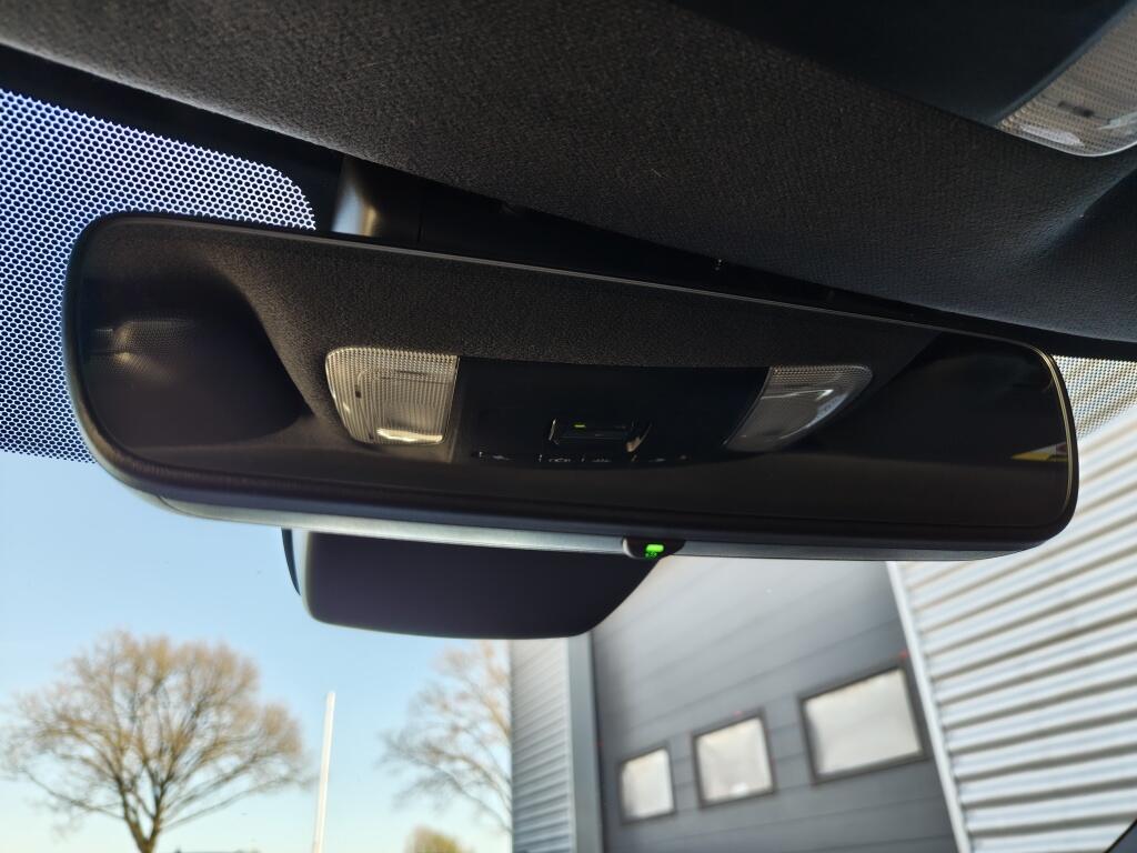 Toyota Corolla Touring Sports 2.0 Hybrid GR-Sport Plus | Head-Up Display | JBL | Navi | Blind - Image 26